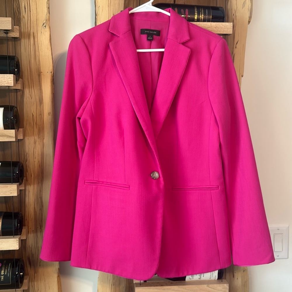 Ann Taylor pink blazer